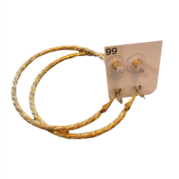 LuLaRoe Classic T Shirt Disney Minnie Mouse NWT XXS and Hoop Earring Bundle - Picture 9 of 13